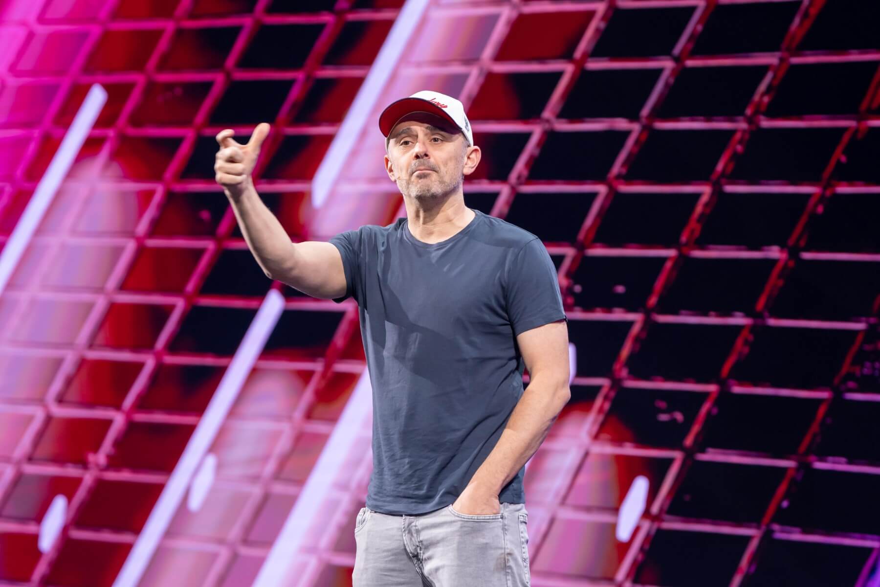 Inspiring Talks and Keynote Speeches